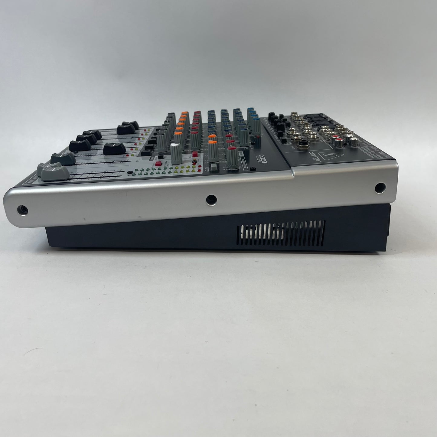 Behringer Xenyx 12 Input Bus Mixer 1204USB
