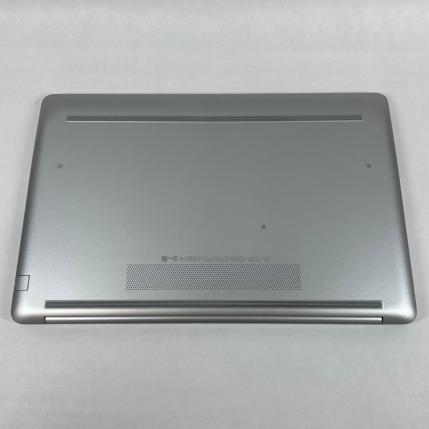 HP Laptop 17 17-BY4633DX 17.3" i5-1135G7 2.4GHz 8GB RAM 256GB SSD