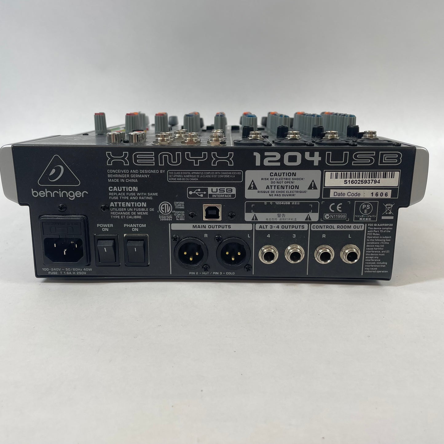 Behringer Xenyx 12 Input Bus Mixer 1204USB