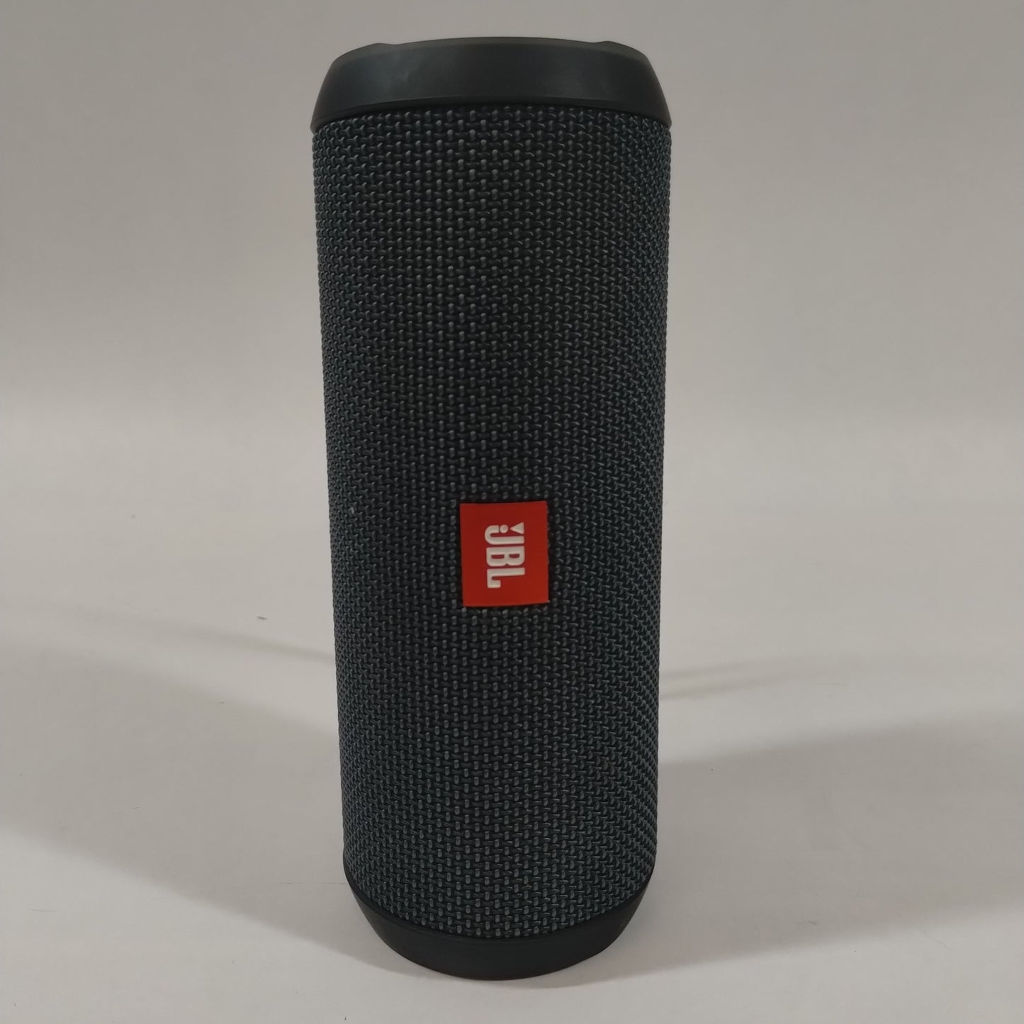 JBL Flip Essential Portable Bluetooth Party Speaker Gray FLIP3SE