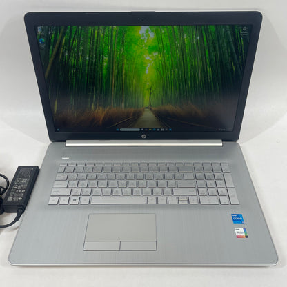 HP Laptop 17 17-BY4633DX 17.3" i5-1135G7 2.4GHz 8GB RAM 256GB SSD