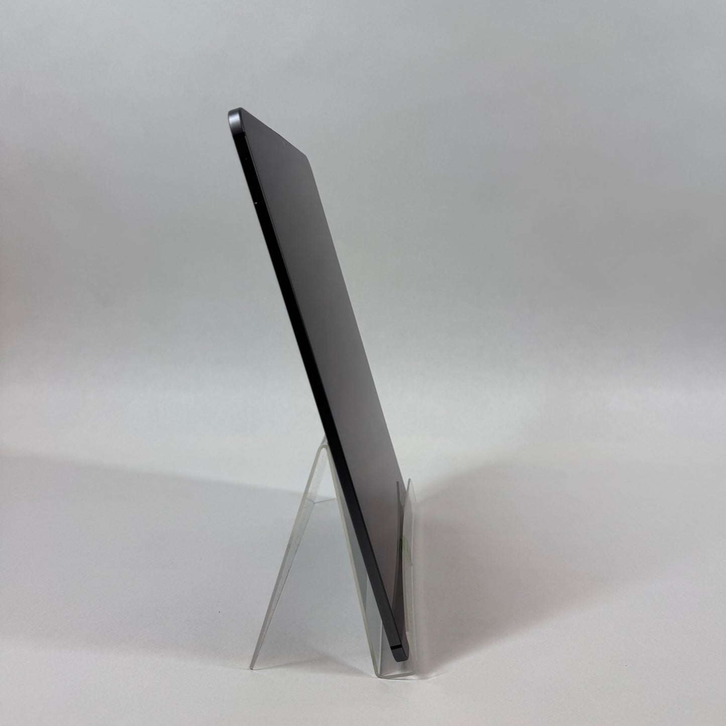 WiFi Only Apple iPad Pro 12.9" 3rd Gen 64GB With Apple Pencil Gen 2