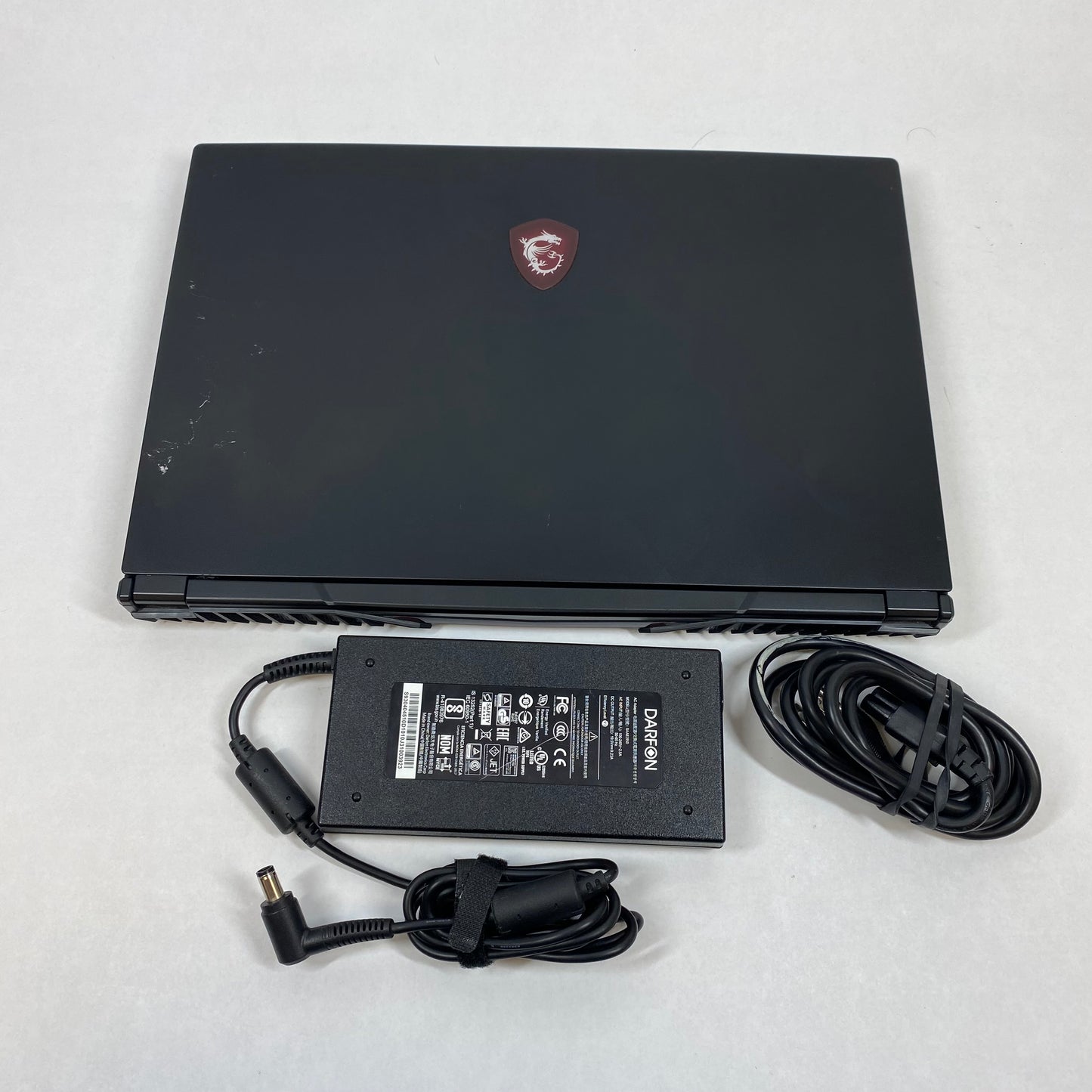 MSI GL65 9SDK MS-16US 15.6" Core i7-9750H 2.6GHz 16GB RAM 500GB SSD