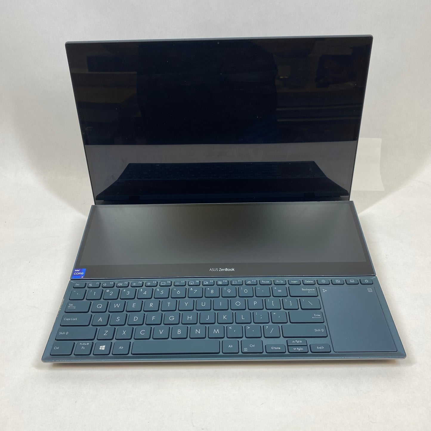 ASUS ZenBook Pro Duo UX582HS 15.6" I9-11900H 2.5GHz 32GB RAM 1TB SSD