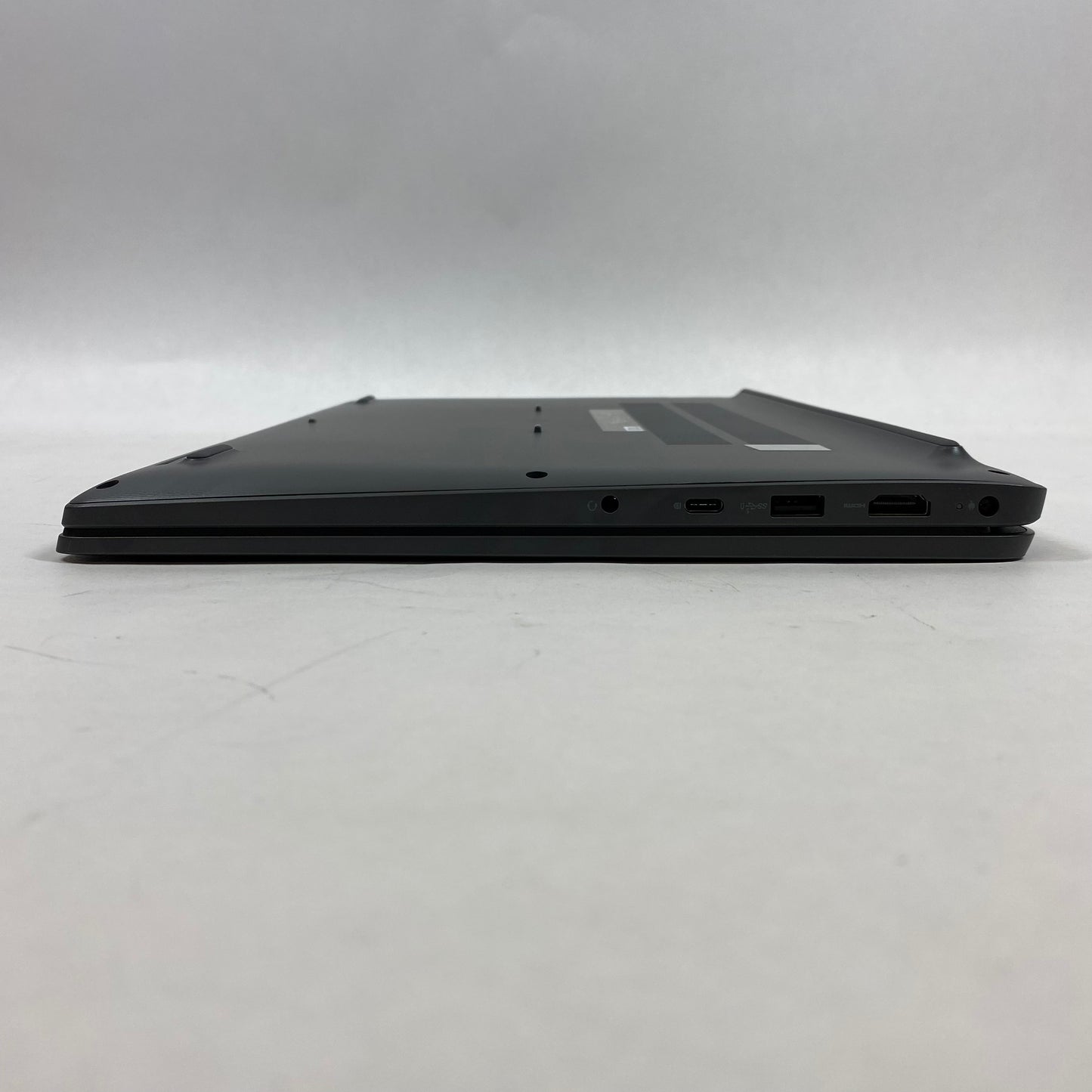 Dell Latitude 3540 15.6" i3-1215U 1.2GHz 8GB RAM 256GB NVME