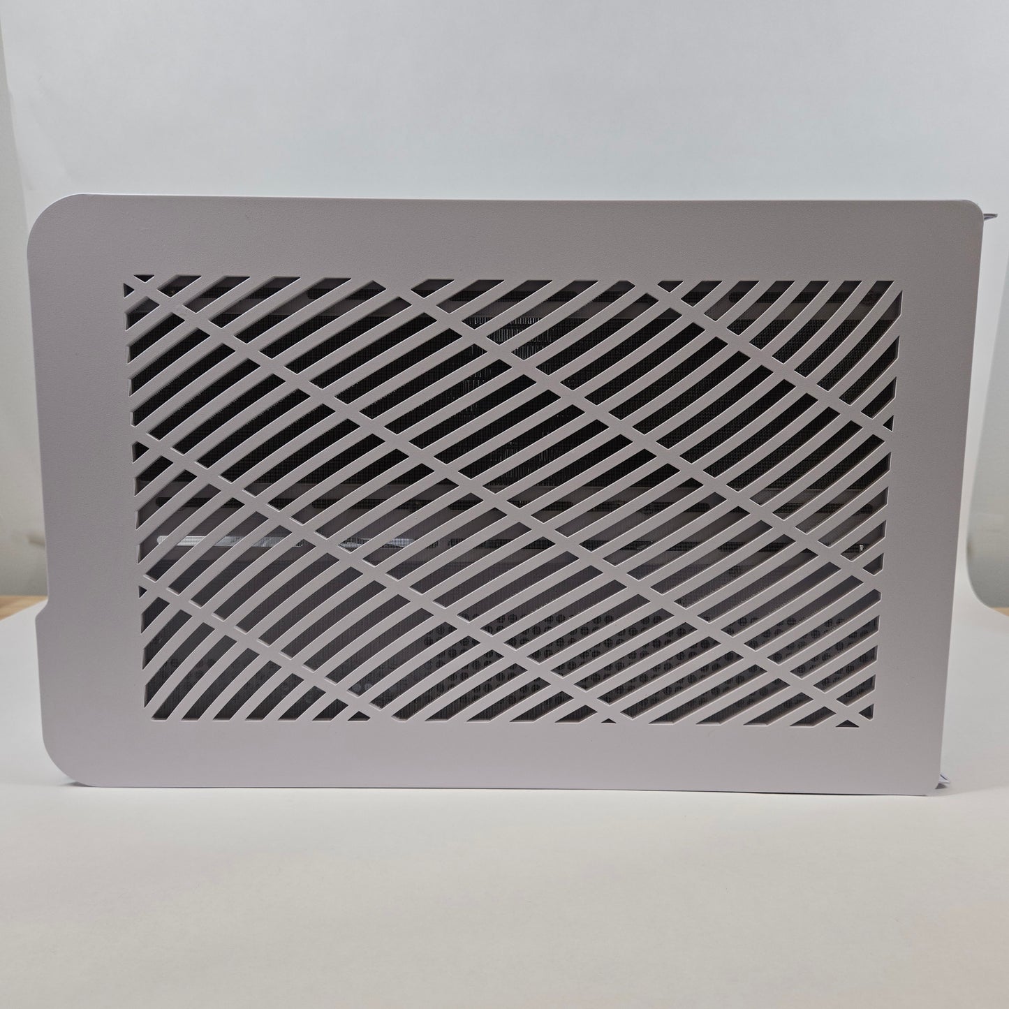 Skytech King 95 Ryzen 7 9700X 3.80GHz 32GB RAM 2TB SSD ZOTAC GeForce RTX 5070 PC