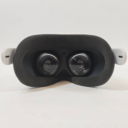 Oculus Quest 2 64GB Standalone All-in-One VR Headset KW49CM