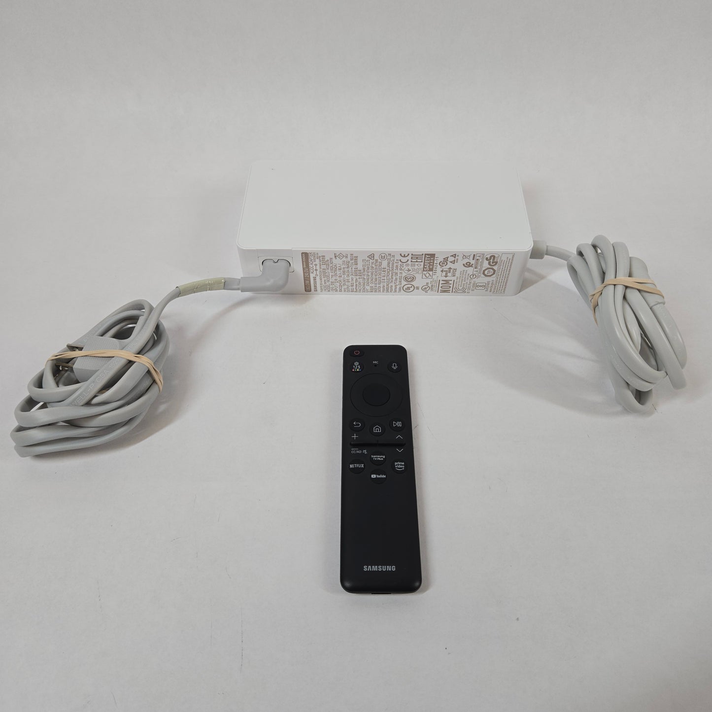 Samsung 32" G80SD G8 S32DG802SN OLED QD-OLED 240Hz Gaming Monitor with GSYNC